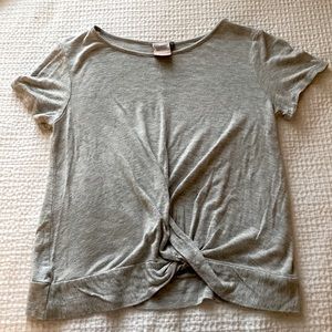 Flowey Light Grey shirt